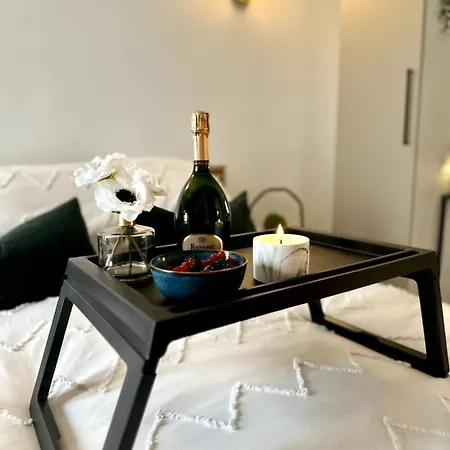 Apartament Luxury Of Approximately 40m2 With Terrace *